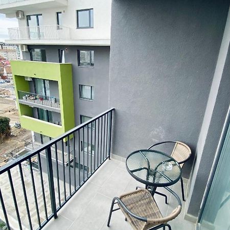Happyhome Central Deluxe Apartments Oradea Eksteriør bilde