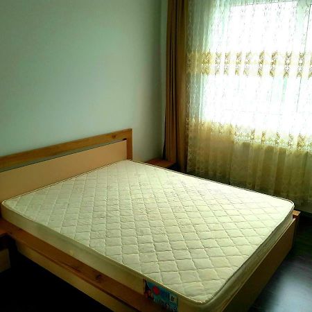 Happyhome Central Deluxe Apartments Oradea Eksteriør bilde