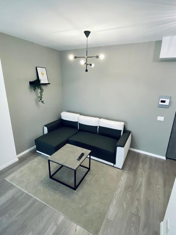 Happyhome Central Deluxe Apartments Oradea Eksteriør bilde