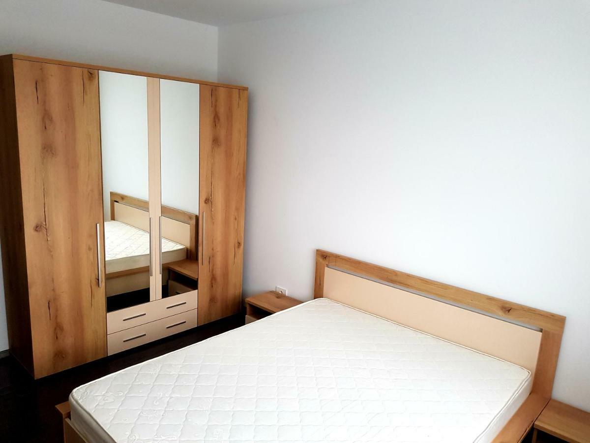 Happyhome Central Deluxe Apartments Oradea Eksteriør bilde