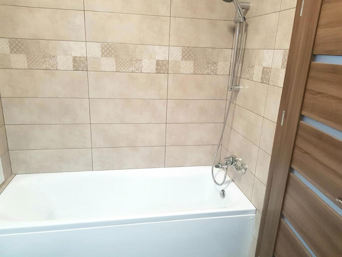 Happyhome Central Deluxe Apartments Oradea Eksteriør bilde