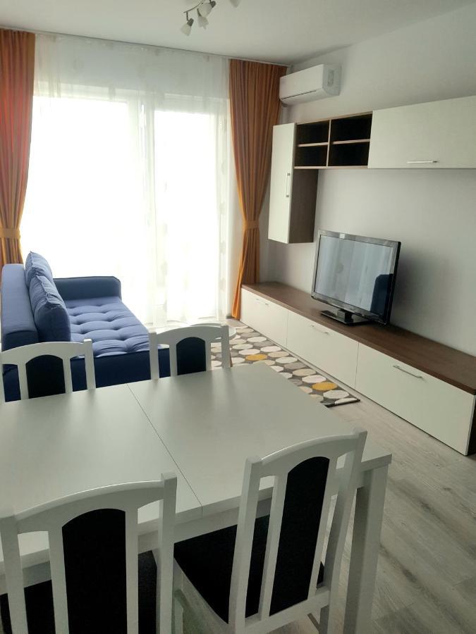 Happyhome Central Deluxe Apartments Oradea Eksteriør bilde